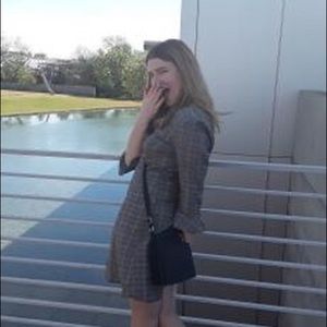 Meet your Posher, Helen